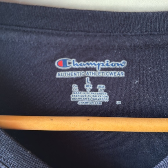 NWOT UNIVERSITY OF ARIZONA LONG SLEEVE TSHIRT - Picture 2 of 3